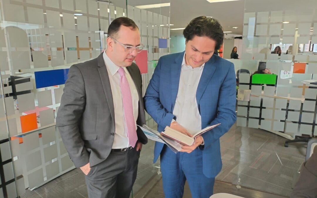 Compartimos con el Director de Colombia Compra Eficiente